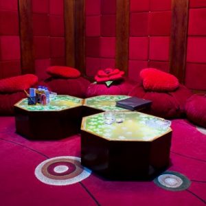 Karaoke Blue Eyes - 183 , Vũ Thạnh, Phường Giảng Võ, Ba Đình, Hà Nội - 0904558882