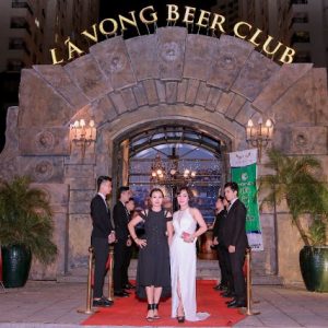 Nhà Hàng Hầm Lã Vọng - De Paris - Nguyễn Thị Thập - 9 P. Nguyễn Xuân Linh - Trung Hoà - Cầu Giấy I Hà Nội