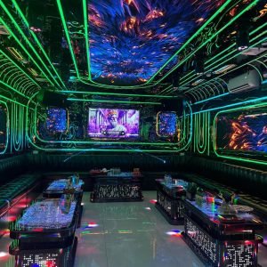 King Karaoke KTV - 412 Lạc Long Quân, Nhật Tân, Tây Hồ, Hà Nội