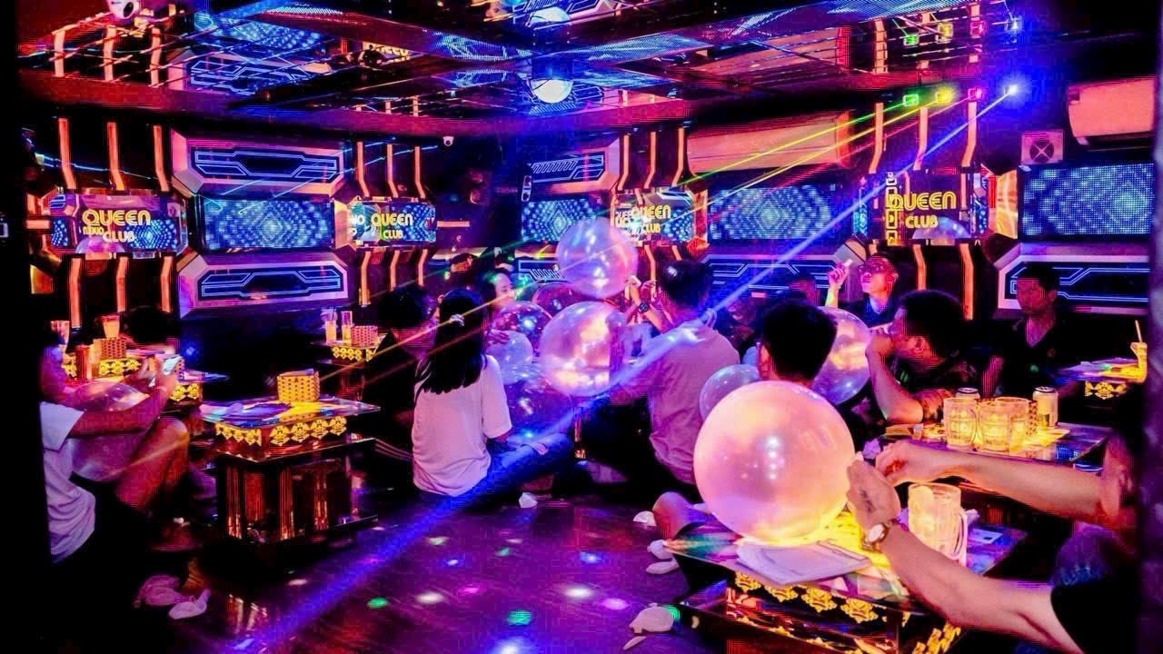 Grammy Bar , CLUB - KARAOKE - lounge 360 Kim Mã - Ngọc Khánh - Ba Đình I Hà Nội
