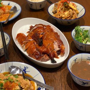 Nhà Hàng - Chiêng Restaurent -  88 P . Vũ Phạm Hàm , Yên Hoà , Cầu Giấy , Hà Nội