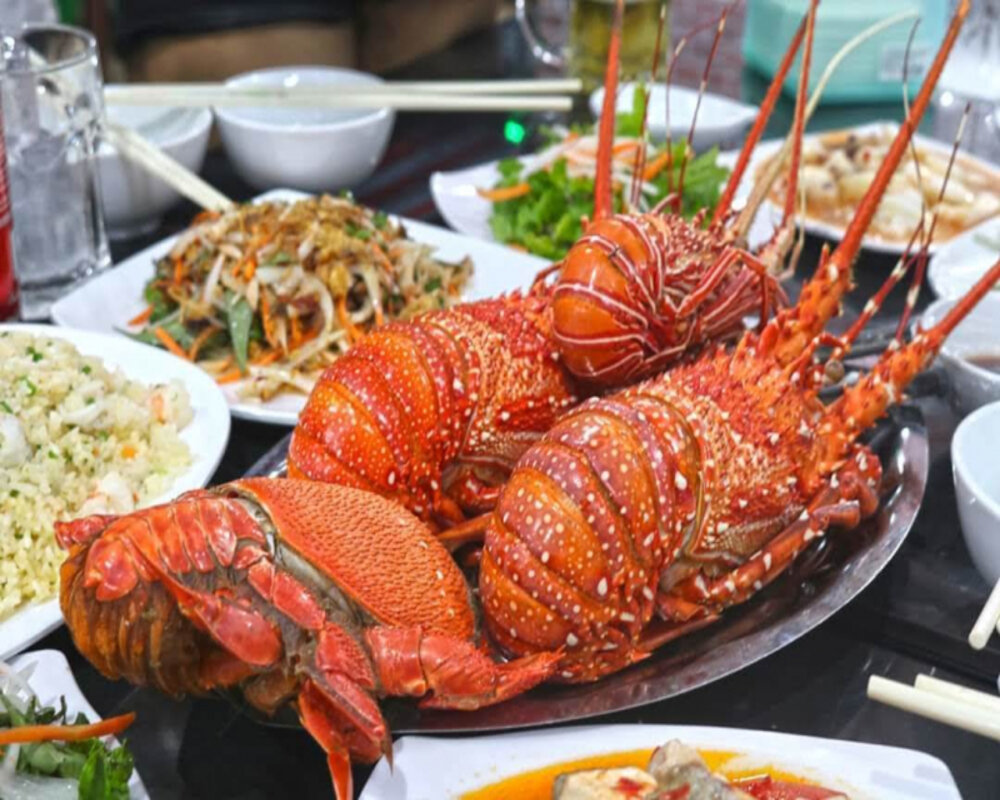 Nhà Hàng Hải Sản X132 - BTA1, P - Hạ Yên Quyết - Cầu Giấy - Hà Nội