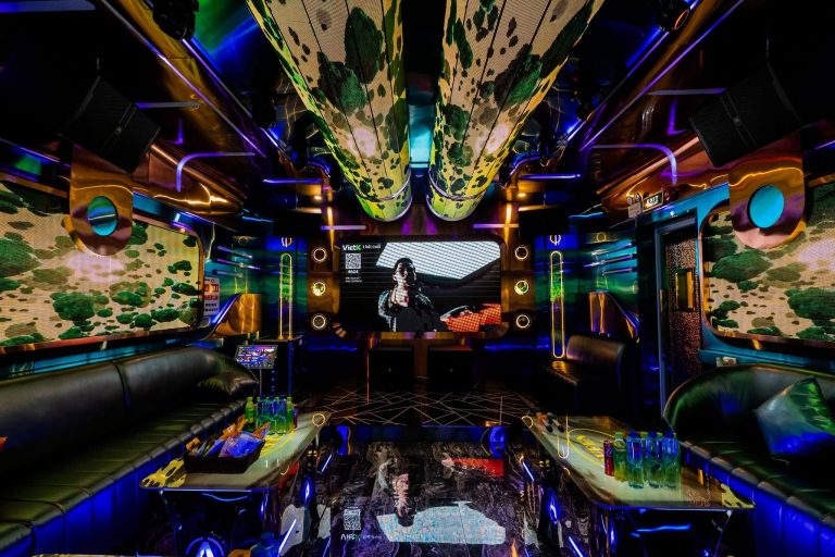 địa điểm {{ 24h }} Đặt Phòng Karaoke Phố Vũ Tông Phan Thanh Xuân Hà Nội, Karaoke 69 Vũ Tông Phan ( quán Karaoke tại đường Vũ Tông Phan ) 0934637776