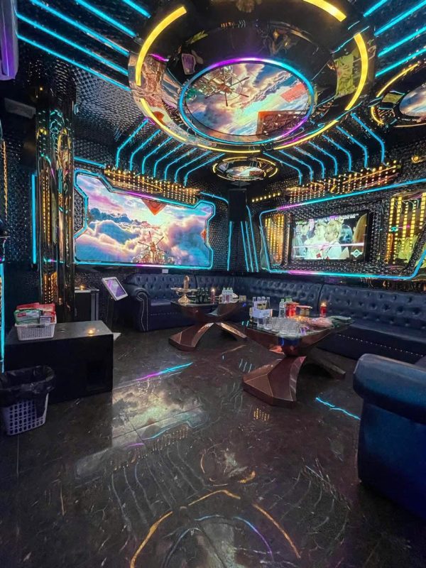 địa điểm {{ 24h }} Đặt Phòng Karaoke Phố Vũ Ngọc Phan Đống Đa Hà Nội, Karaoke Thanh Long Vũ Ngọc Phan ( Karaoke Đường Vũ Ngọc Phan ) 0934637776