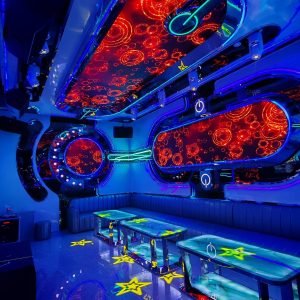 Thùy Linh { Karaoke } 6 Nguyễn Khánh Toàn - Cầu Giấy - Hà Nội 0949967786