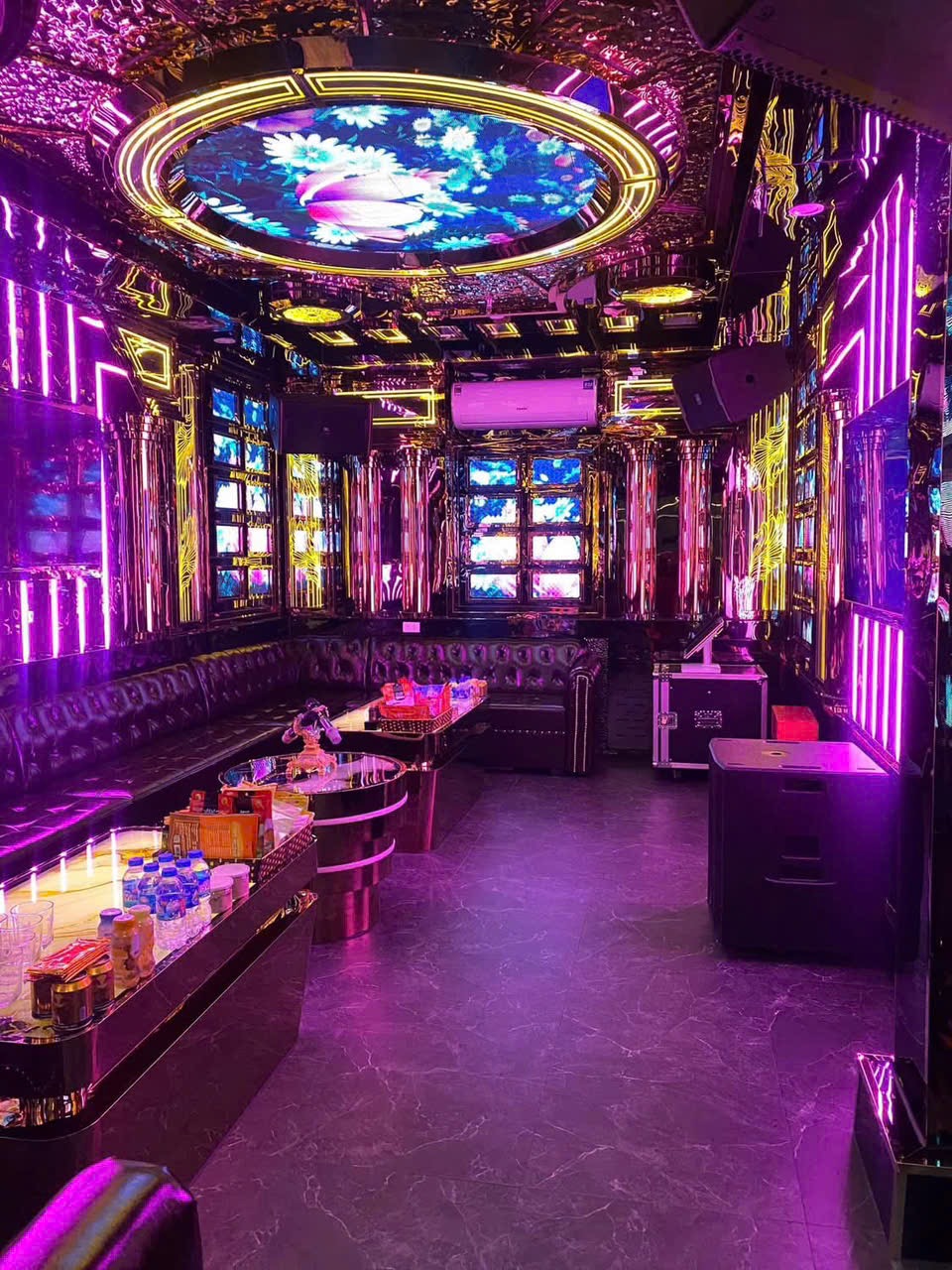 Karaoke Dragon - 41 Đồng Me, Mễ Trì, Nam Từ Liêm, Hà Nội 0949967786
