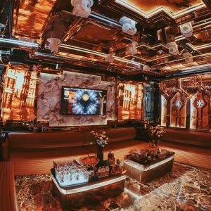 Titan Club { CLUB } Karaoke - 14 Vũ Phạm Hàm - Yên Hoà - Hà Nội 0934637776