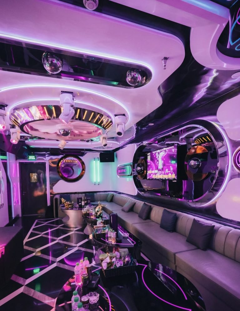 địa điểm {{ 24h }} Đặt Phòng Karaoke tại Phố Yên Hòa Cầu Giấy Hà Nội, Karaoke Khu vực Yên Hòa Cầu Giấy Hà Nội 0934637776
