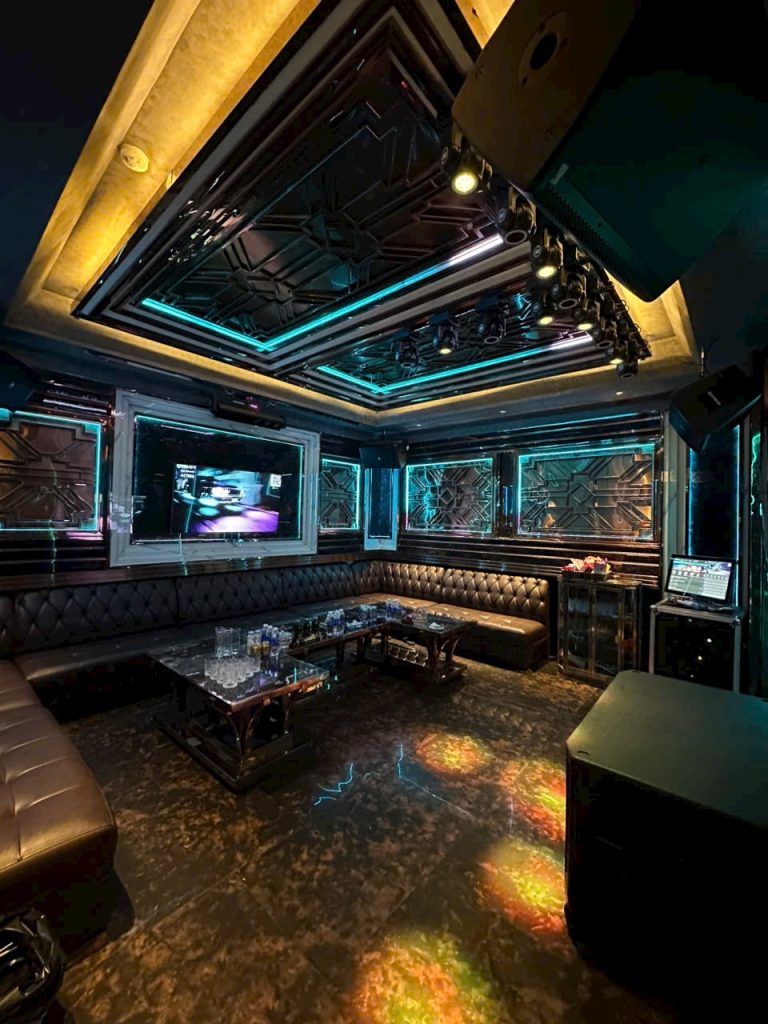địa điểm {{ Club 24h }} Karaoke TIPTOP 85G Nguyễn Khang Yên Hòa Cầu Giấy Hà Nội, Karaoke 85G Nguyễn Khang, quán karaoke trên đường Nguyễn Khang (Hà Nội) 0934637776