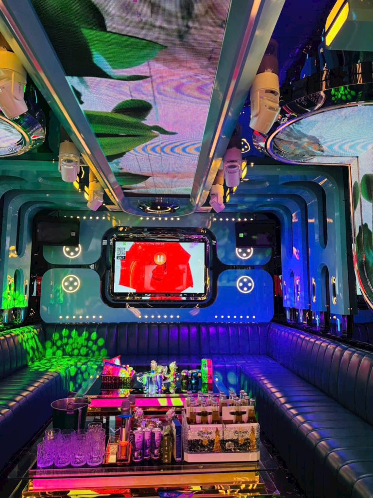 {{ Club 24h }} Karaoke Napoleon 8 Miếu Đầm Mễ Trì Hà Nội, Karaoke Napoleon Miếu Đầm ( Karaoke Napoleon Số 8 Miếu Đầm Mễ Trì ) 0949967786