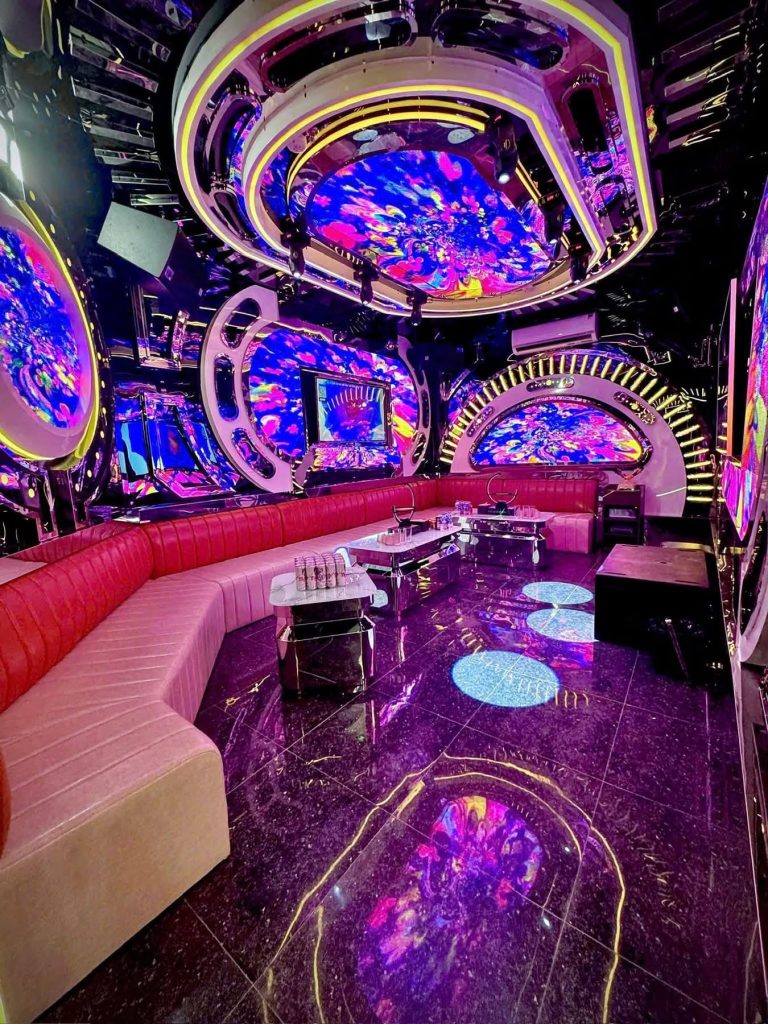 {{ Club 24h }} Karaoke Avenue Eva 54 Trần Thái Tông Cầu Giấy Hà Nội ( Karaoke 54 Trần Thái Tông ) 0934637776