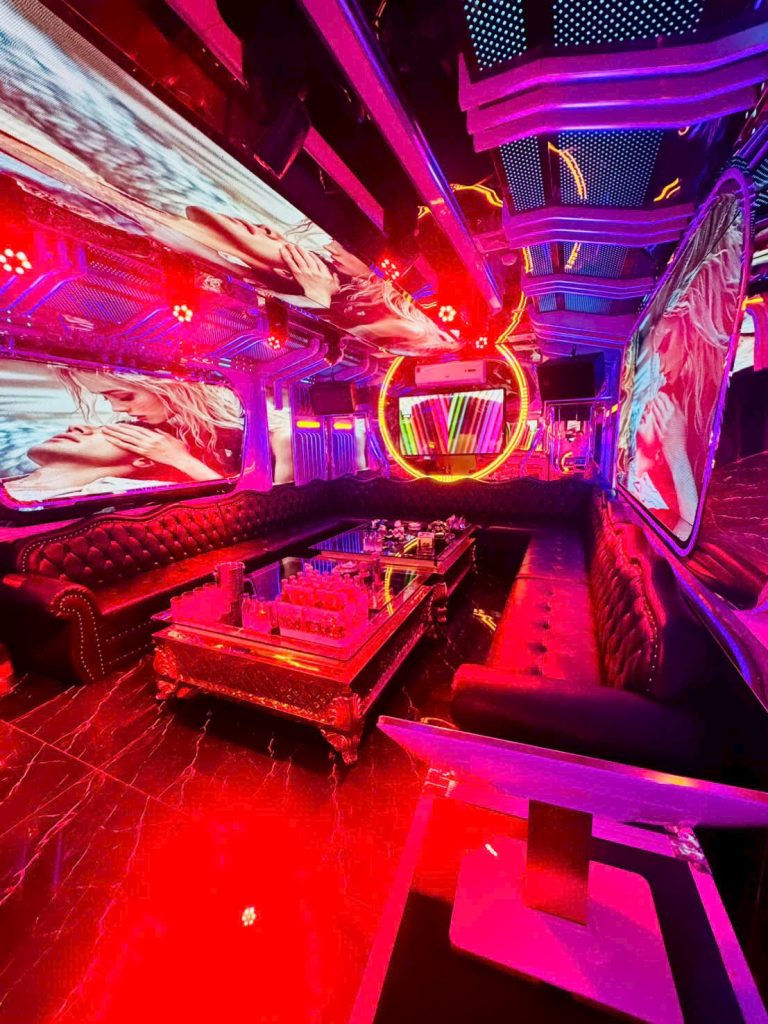 Karaoke Trống Đồng 113 Cầu Diễn Nam Từ Liêm Hà Nội Đây là địa điểm lý tưởng cho các buổi tiệc sự kiện 0902935988