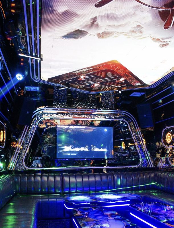 Karaoke Golden 80 Trần Đại Nghĩa Hai Bà Trưng Hà Nội 0949967786