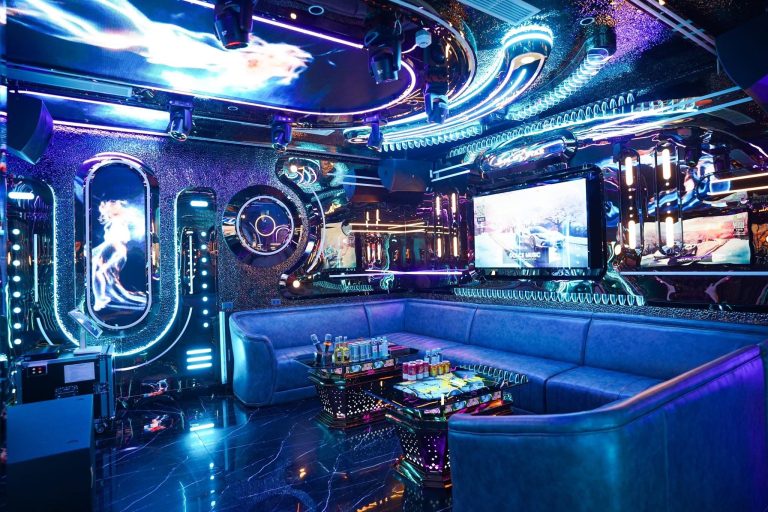 Quán Karaoke 35 KTV 33 35 Nguyễn Khang Cầu Giấy Hà Nội nơi cảm xúc thăng hoa theo từng bài hát trải nghiệm tuyệt vời