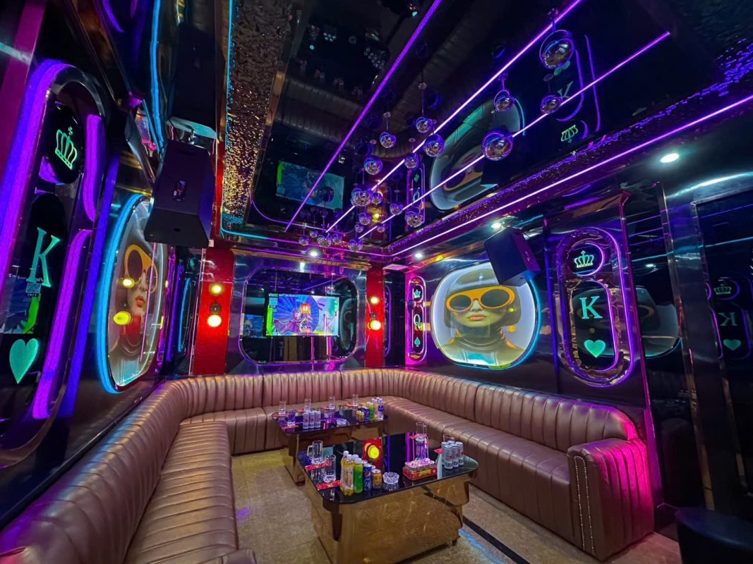 G8 Club Karaoke A18 X4 Khu Tái Định Cư Mai Dịch Cầu Giấy Hà Nội vũ trụ ăn chơi về đêm thiên đường giải trí khi mặt trời tắt 0902935988