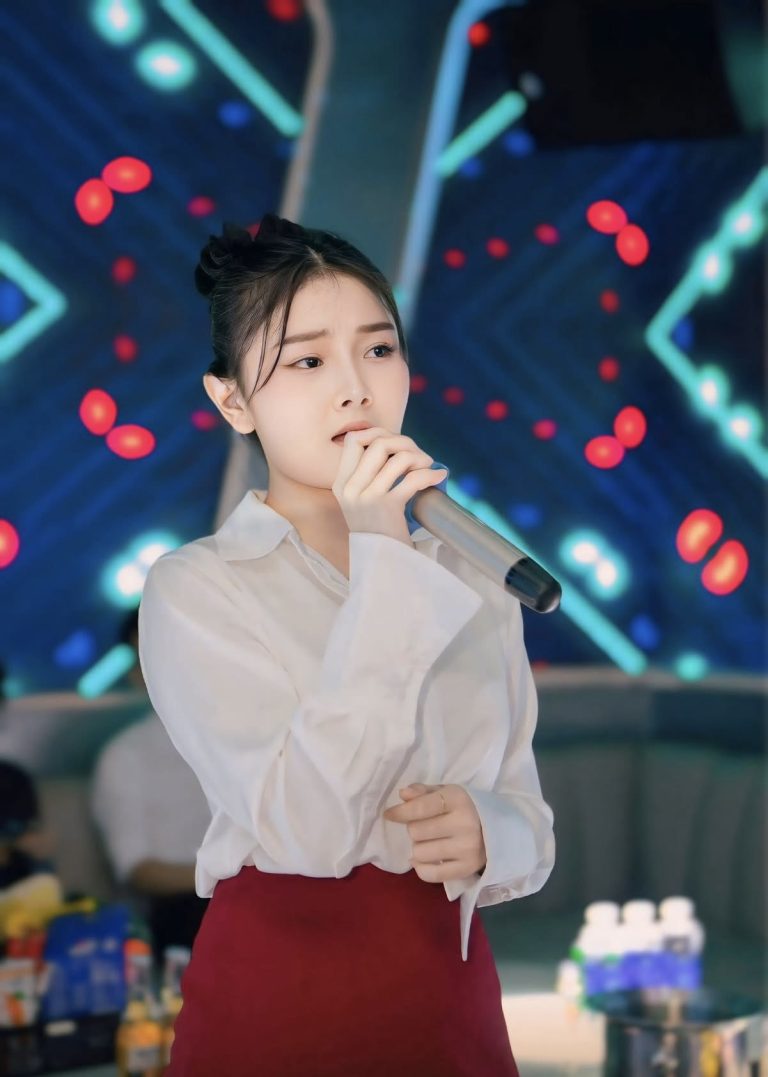 Quán KTV Đặt Phòng Karaoke Bờ Sông Quan Hoa Cầu Giấy Hà Nội Không gian ấn tượng âm thanh đẳng cấp 0933865553