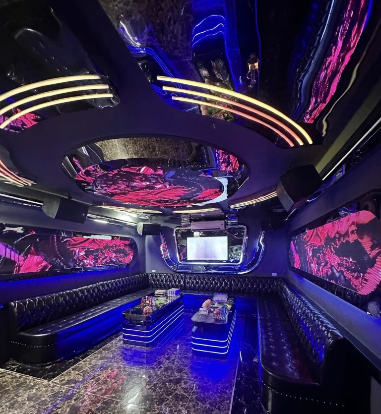 Quán KTV Palace Karaoke 135 Nghi Tàm Yên Phụ Tây Hồ Hà Nội thiết kế sang trọng đẳng cấp phục vụ chu đáo phù hợp liên hoan tiệc Party