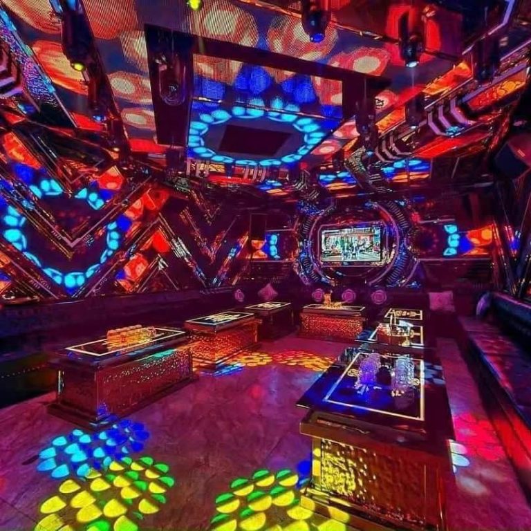 Quán KTV 5 SAO FAISTA Karaoke 5 Sao 96 Thái Thịnh Đống Đa Hà Nội HÁT CHẤT LƯỢNG GIÁ PHẢI CHĂNG Không gian hiện đại sang trọng
