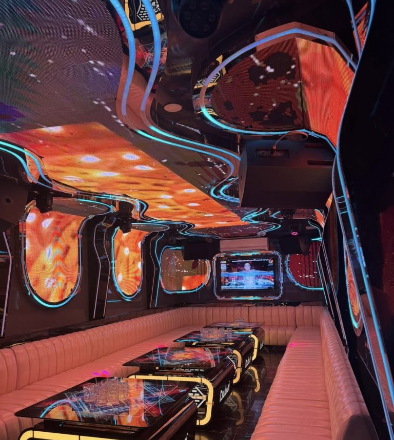 Quán KTV PRO & T CLUB KARAOKE 164 Hoàng Hoa Thám Thuỵ Khuê Tây Hồ Hà Nội không gian thiết kế cực kỳ ấn tượng 0933865553