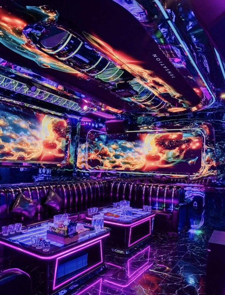 Quán CLUB KARAOKE KTV 22 Cửa Đông Hàng Mã Hoàn Kiếm Hà Nội hoành tráng sang trọng Phong cách phục vụ tận tình chu đáo 0933865553
