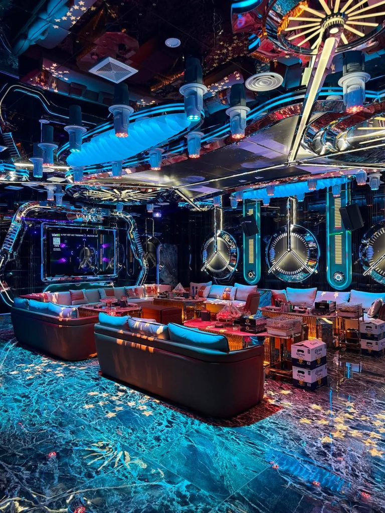 Giải Trí KARAOKE FANTASY CLUB 202 Đội Cấn Ba Đình Hà Nội nơi sẽ mang đến cho bạn những khoảnh khắc ca hát bên đồng nghiệp bạn bè người thân thật vui vẻ 0934637776