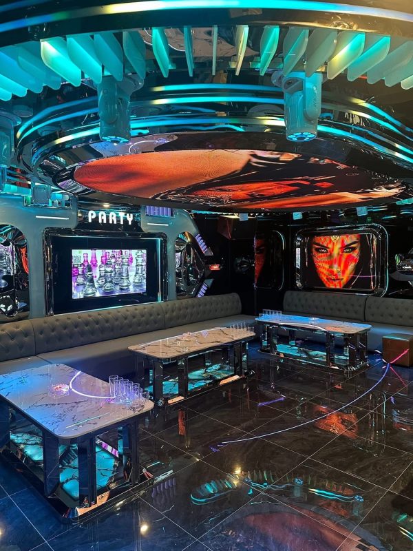 ENTER KTV 69 Triệu Việt Vương GIẢI TRÍ Quán Karaoke 69 Triệu Việt Vương Hai Bà Trưng Hà Nội không gian đầy màu sắc và ấn tượng 0934637776