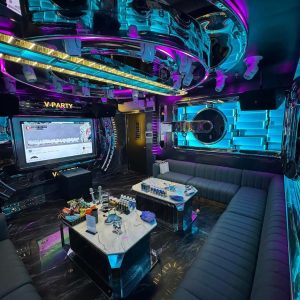 karaoke K . T { MONACO } trên đường Sư Vạn Hạnh, phường 12, quận 10 - 676 Sư Vạn Hạnh, Hòa Hưng, Hồ Chí Minh -  Đối diện Vạn Hạnh Mall 361-363 Sư Vạn Hạnh. P12Q10. Kế bên Vạn Hạnh mall  0945907887