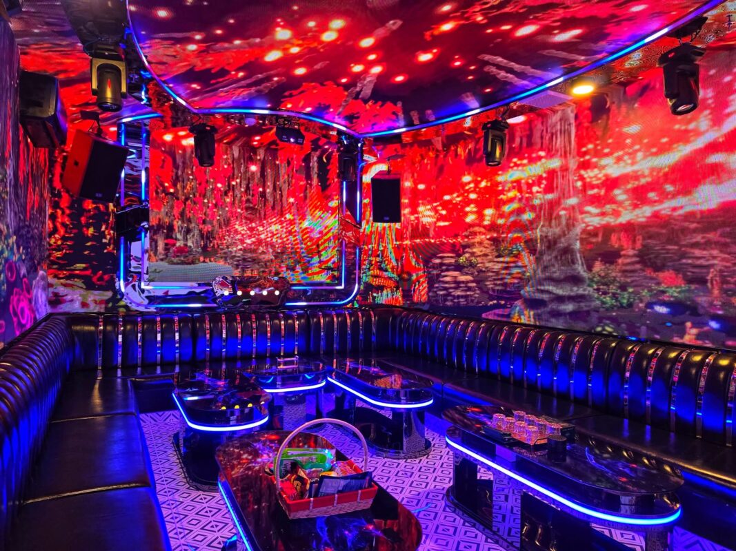 Quán Karaoke F5 – Club Karaoke F5 Plus – Số 5 Trần Duy Hưng, Trung Hòa, Cầu Giấy, TP. Hà Nội