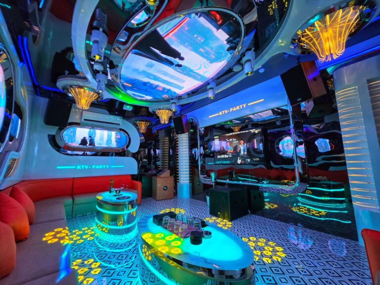 Quán SOL Karaoke Club – 172 Nguyễn Khánh Toàn, Quan Hoa, Cầu Giấy, TP Hà Nội