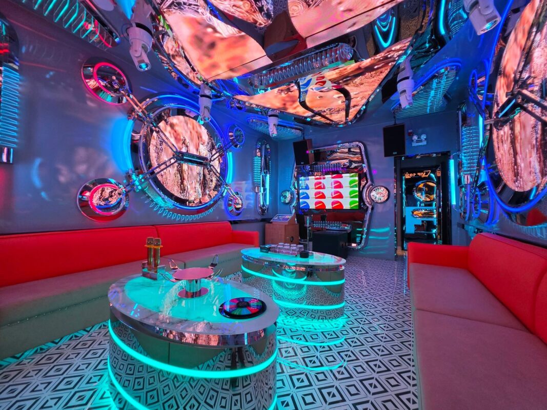 Quán Karaoke 5 Sao Club – 96 Thái Thịnh – số 96 phố Thái Thịnh, Ngã Tư Sở, Đống Đa, TP, Hà Nội, 0902935988