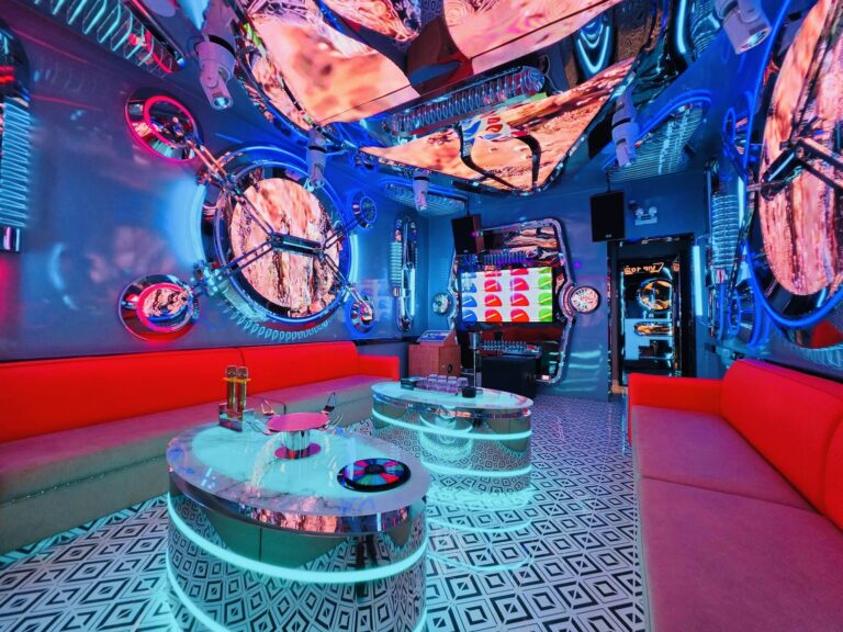 Quán Karaoke LỤC GIÁC Club – Hexagon – 20 , 22 Nguyễn Thị Định, Trung Hoà , Yên Hòa, Cầu Giấy, TP. Hà Nội