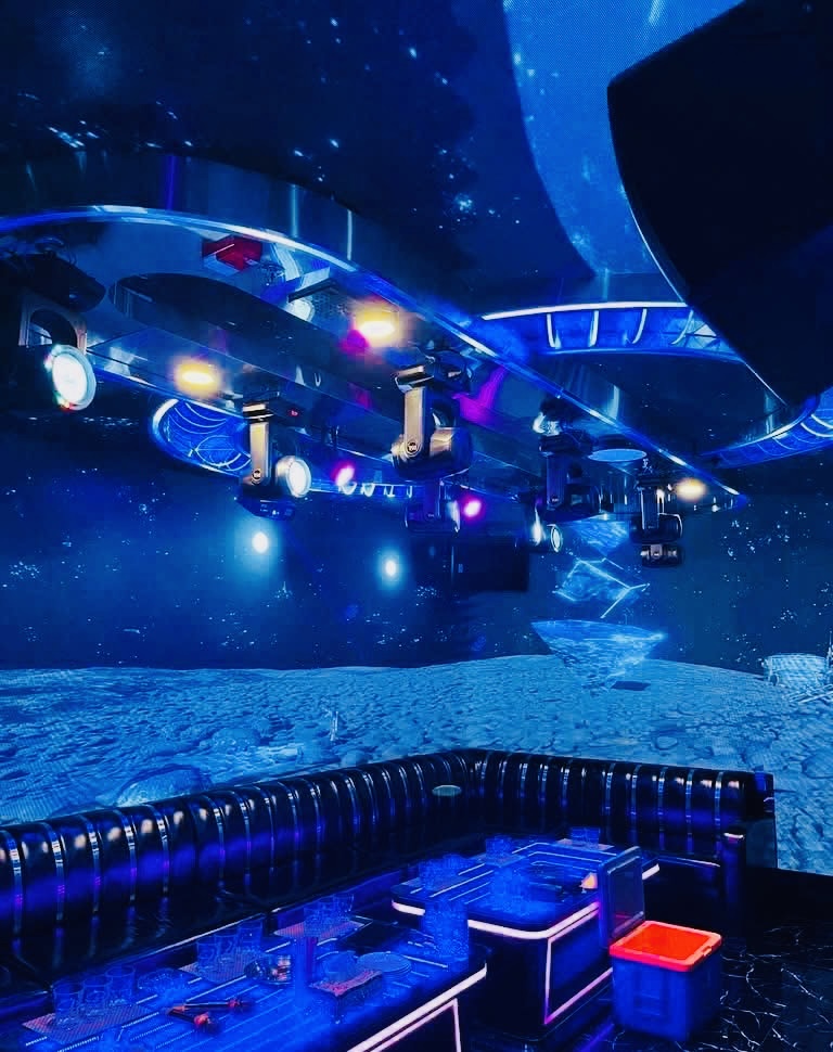 Quán Hi – End Club, Karaoke Luxury – Số 11 Ngõ Hàng Bột, Cát Linh, Đống Đa, TP, Hà Nội, 0902935988