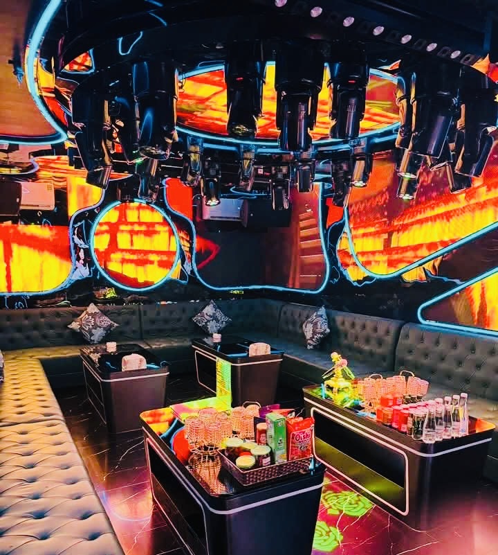 Quán Karaoke ở đường Thái Thịnh, Đống Đa, TP, Hà Nội, 0902935988