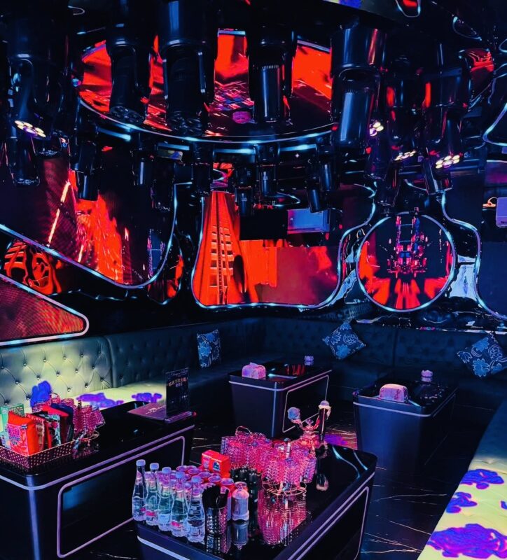 Quán Karaoke ZOZO & ZOZO RESTAURANT – 544 Đường Láng – Đống Đa – TP, Hà Nội