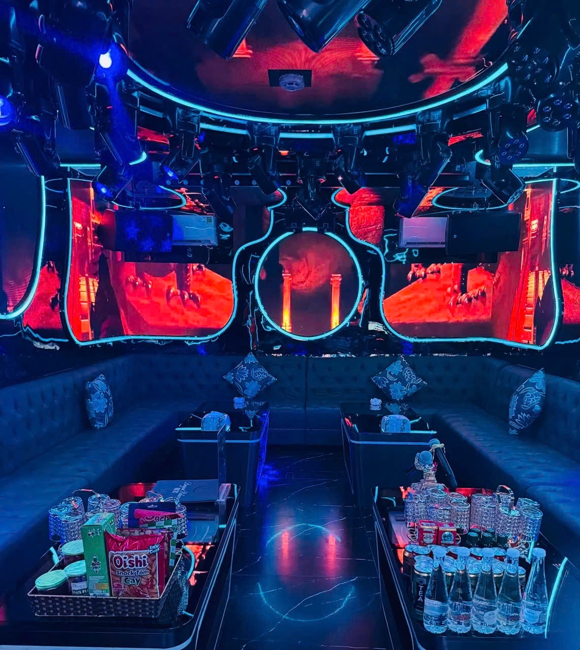 Karaoke X9 Club - số 59 Vũ Tông Phan, Khương Trung, Thanh Xuân, TP, Hà Nội, 0902935988