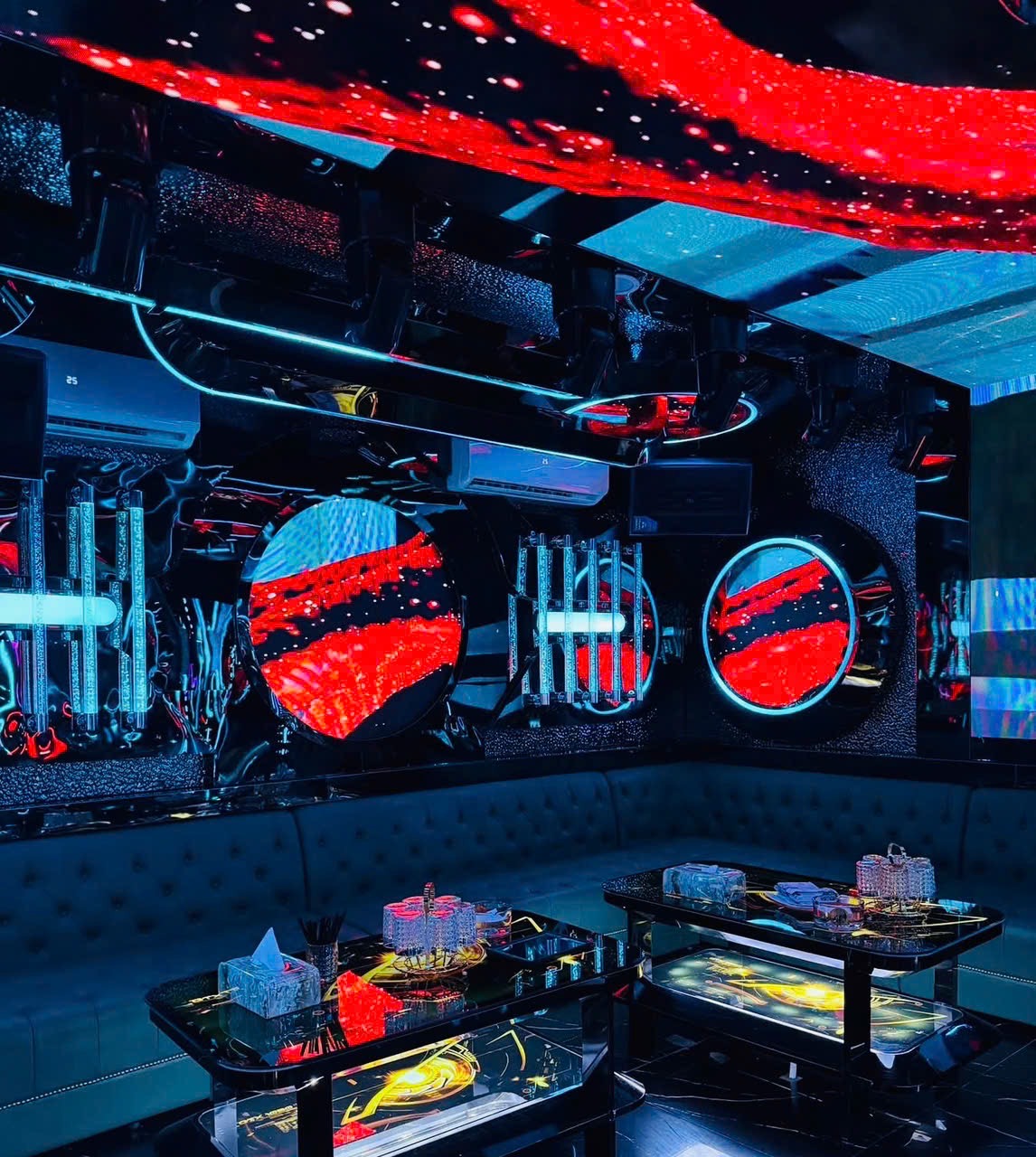 Karaoke Club 5 Sao Gia Lâm - Số 16 Cửu Việt, thị trấn Trâu Quỳ, Gia Lâm, TP. Hà Nội , 0902935988