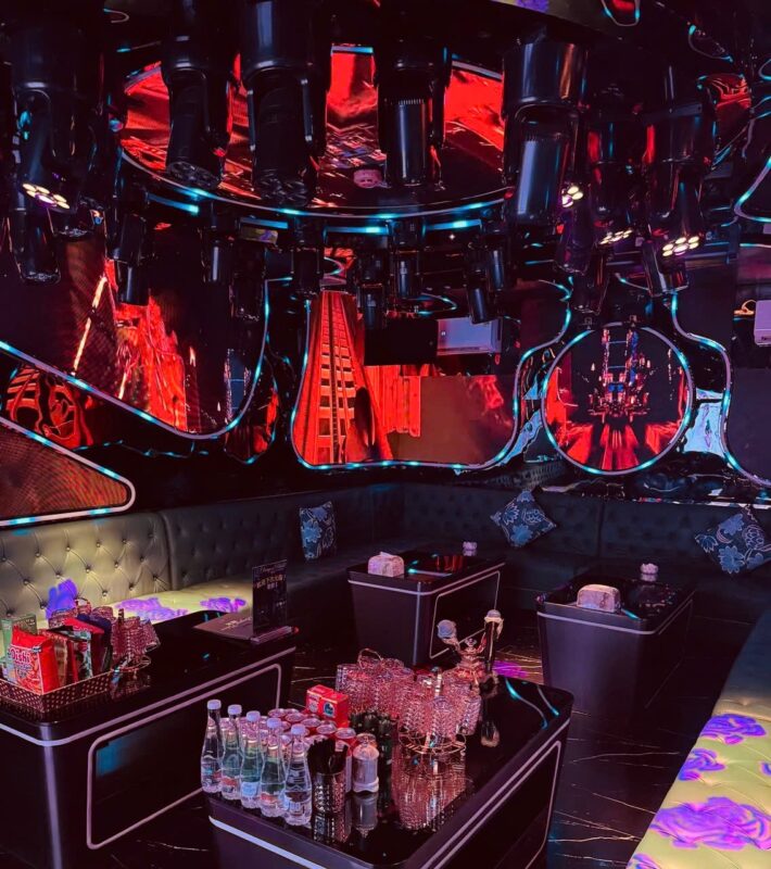 Quán Karaoke Titan Club Võ Chí Công – Karaoke Titan Club – 244 Võ Chí Công, Xuân La, Tây Hồ, TP, Hà Nội, 0902935988