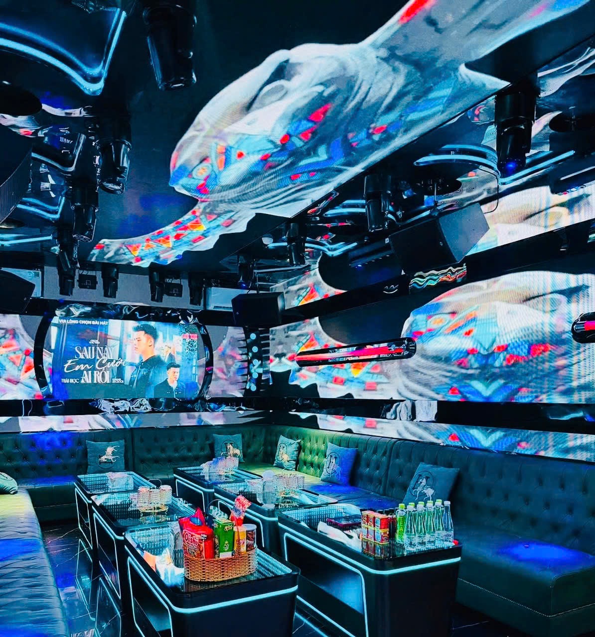 Karaoke IONE Club - 180 Nguyễn Tuân, Nhân Chính, Thanh Xuân, Hà Nội