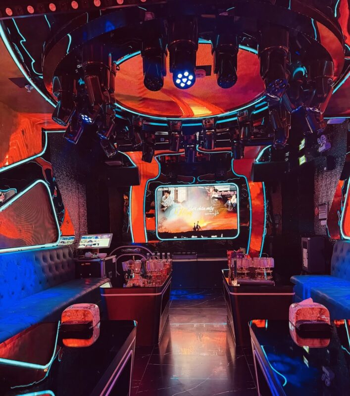 Quán Sunny Royal Club Karaoke, Vip – 442 Xã Đàn – Nam Đồng, Đống Đa, TP, Hà Nội, 0902935988