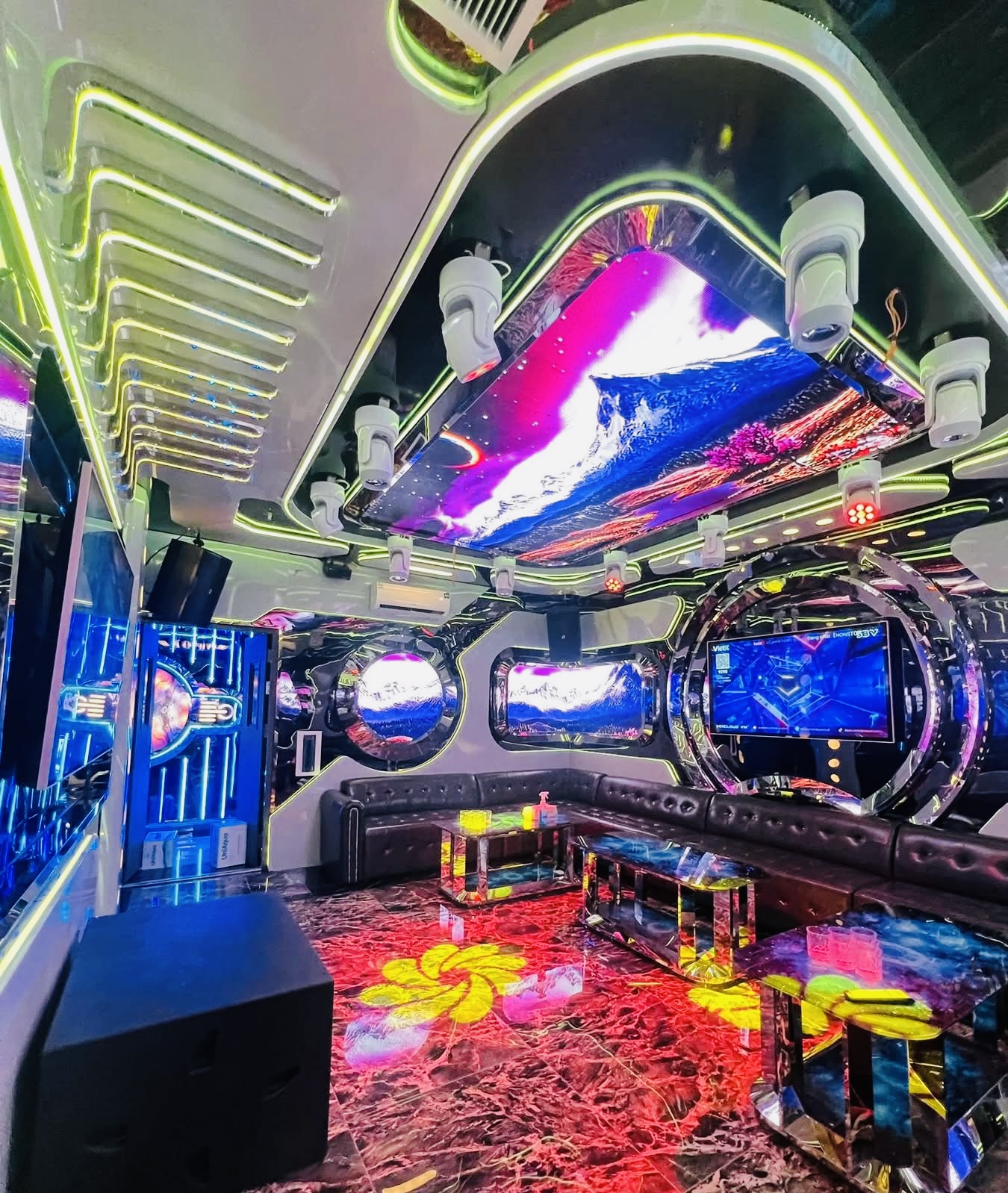 Karaoke 3H Club, Vip - 87 Nguyễn Phong Sắc, Dịch Vọng - Dịch Vọng Hậu - Cầu Giấy, TP Hà Nội, 0902935988