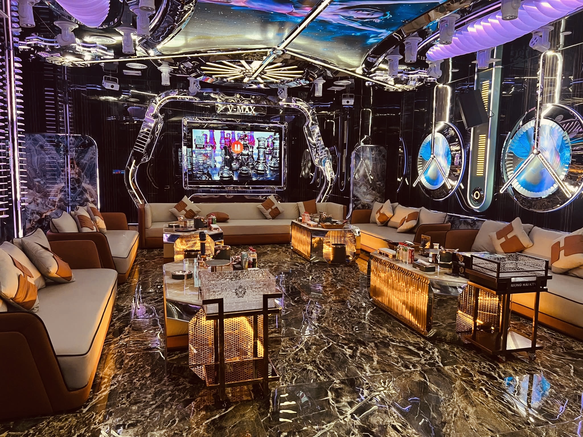 MIPEC Tây Sơn Karaoke Club, Karaoke Thượng Hải Club 229 Tây Sơn - Tầng 4 tòa nhà MIPEC - 229 Tây Sơn - Đống Đa - TP Hà Nội