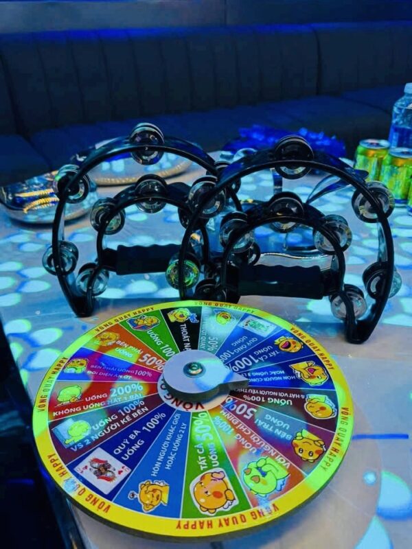 Quán Karaoke Con Bò Cười Club – 14 Nguyễn Thị Định – Yên Hòa – Cầu Giấy, TP Hà Nội, 0902935988