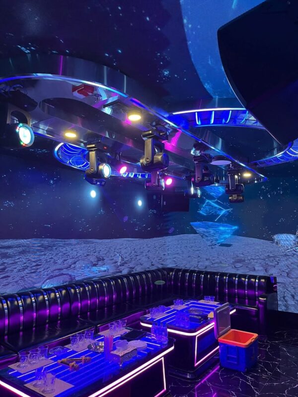 Karaoke Blue House Club – 135 Khương Trung – Thanh Xuân – Hà Nội, đặt phòng, siêu đẹp và hấp dẫn, 0902935988