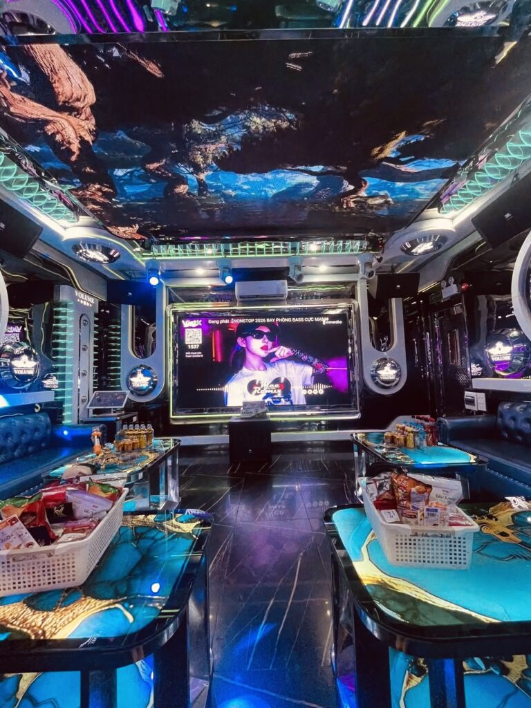 Karaoke Summit Club – 36 Bùi Thị Xuân – Phường Bùi Thị Xuân – Hai Bà Trưng – Hà Nội, hãy liên hệ với chúng tôi, 0902935988