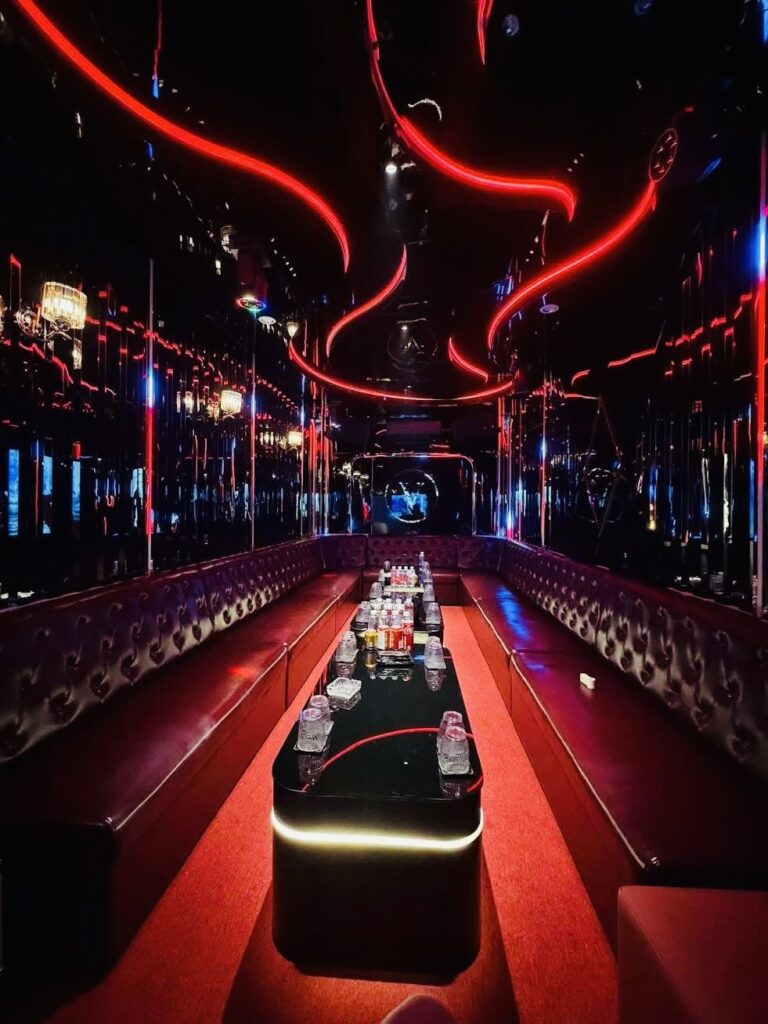 Linh Dương Karaoke – 82 Phạm Ngọc Thạch – Trung Tự, Đống Đa, Hà Nội, đặt phòng siêu đẹp và hấp dẫn tại, 0902935988